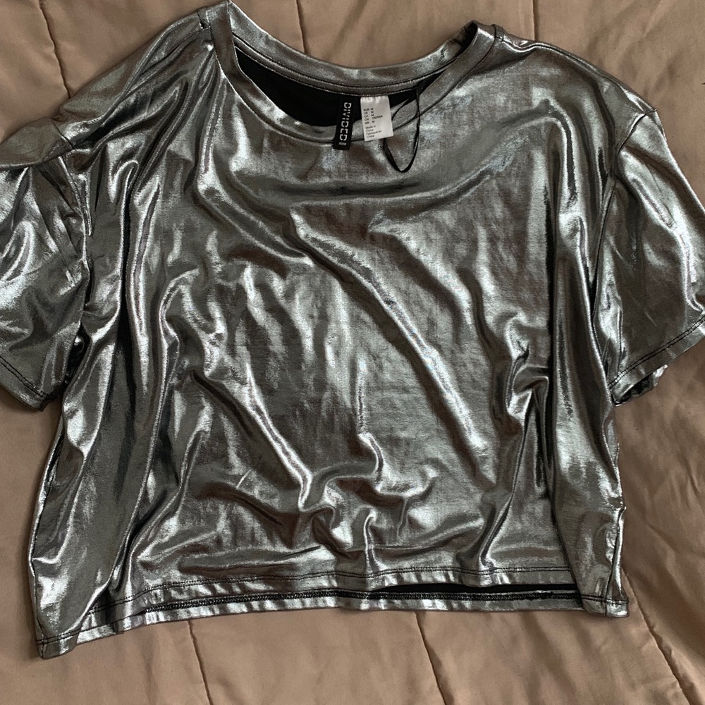H&M